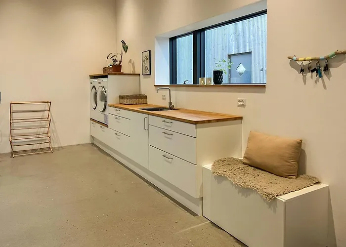 House Vibes In The Heart Of Klitmoller Semesterbostad